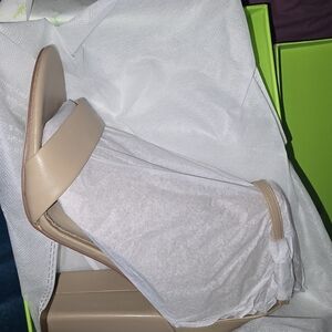 Sam Edelman Tan Heels